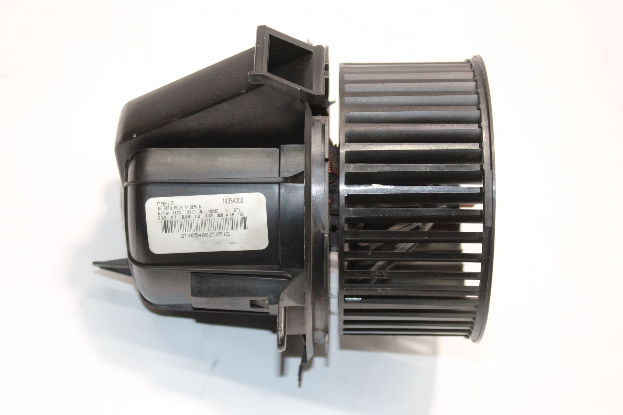 2018 CITROEN C4 CACTUS 1.2 Blower Motor Fan T4054002