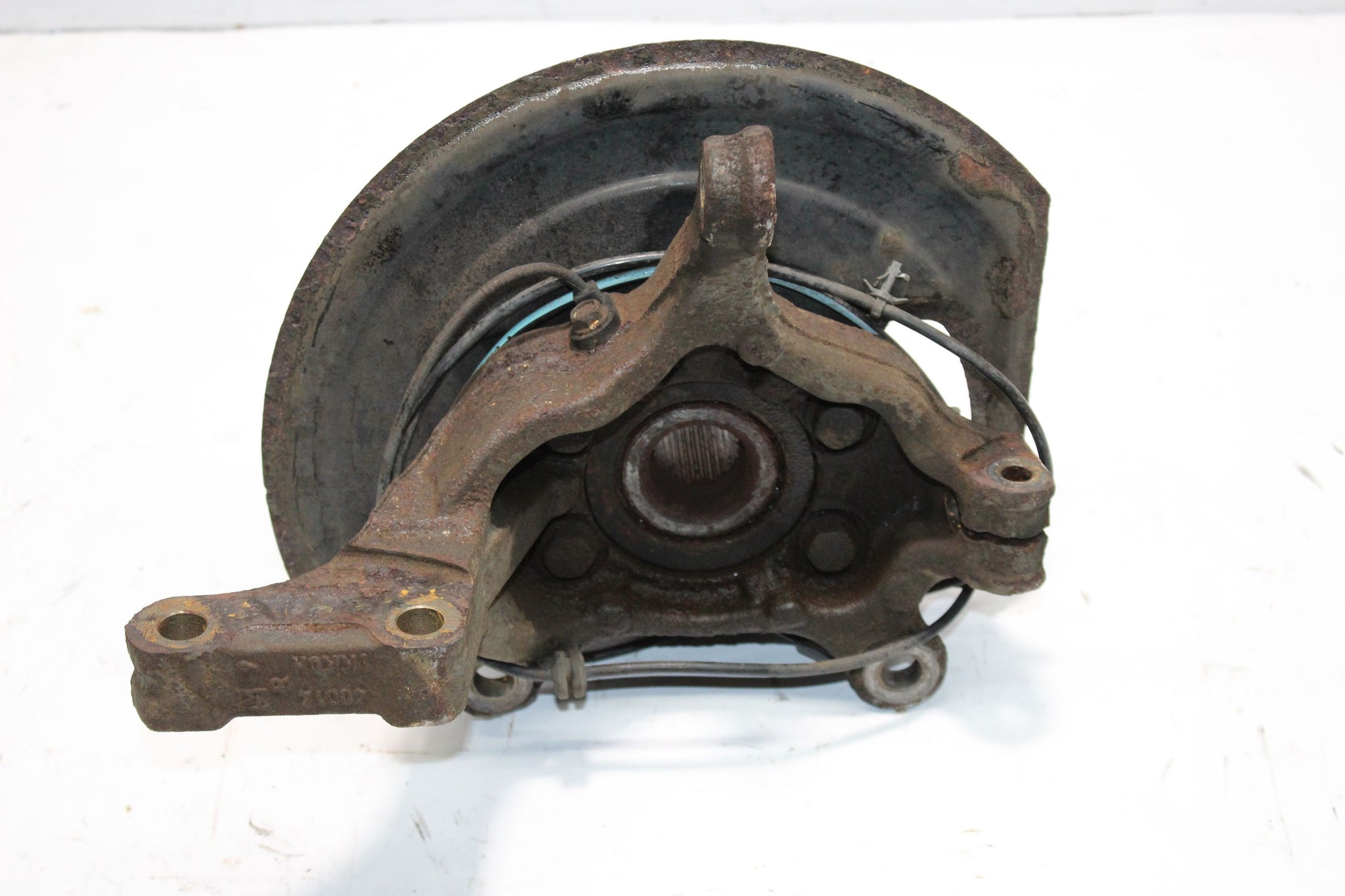 2016 NISSAN JUKE F15 1.5 Right side Front Wheel Hub