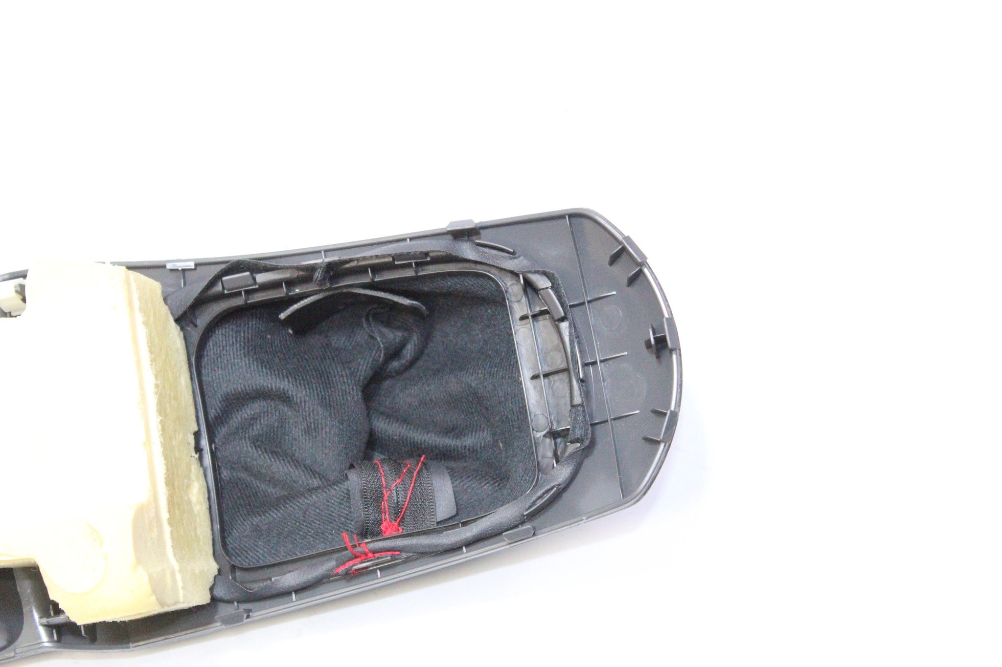 2011 KIA RIO  Centre Console Gear Selector Surround Trim