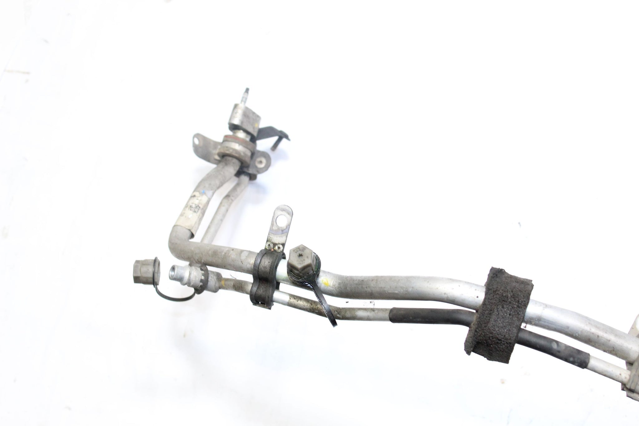 2015 JAGUAR XE 2.0 Air Con Pipe