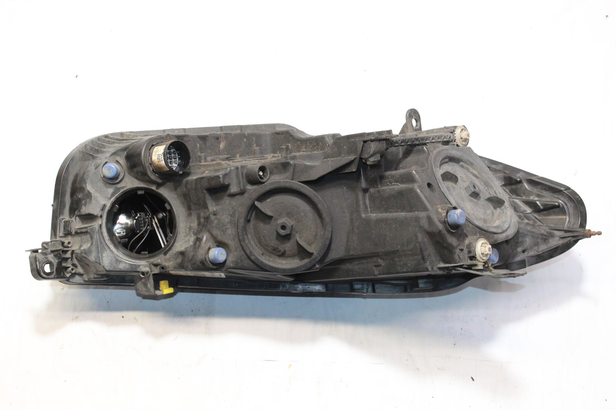 2015 JAGUAR XE Left side Front Headlight GX73-13W030-GE