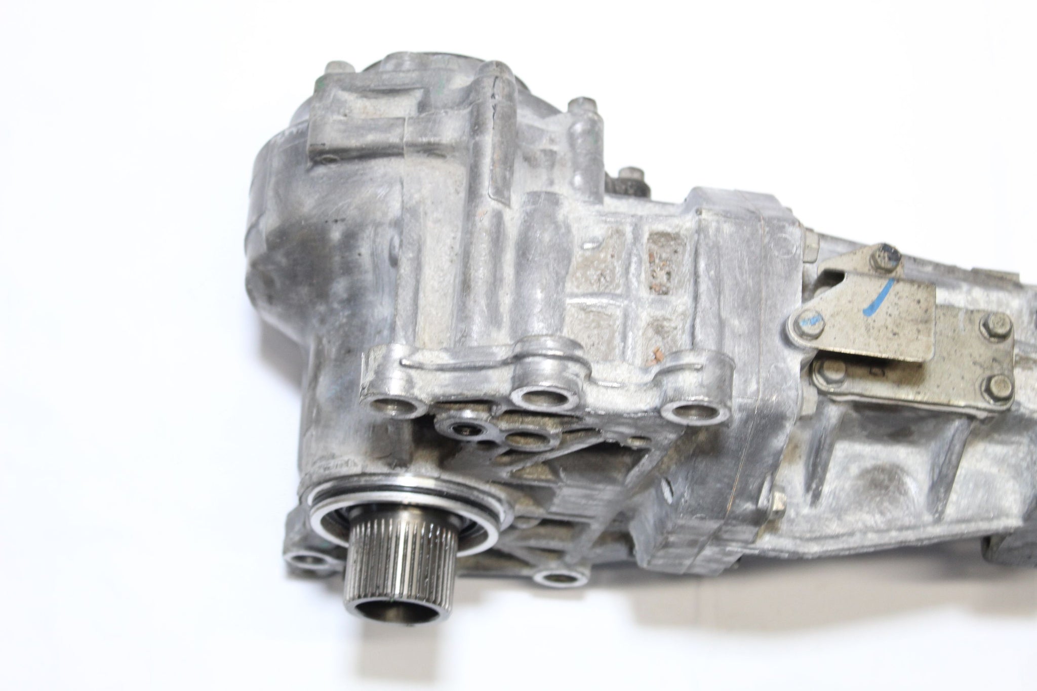 2013 JEEP COMPASS 2.2 TRANSFER BOX 05273456AB