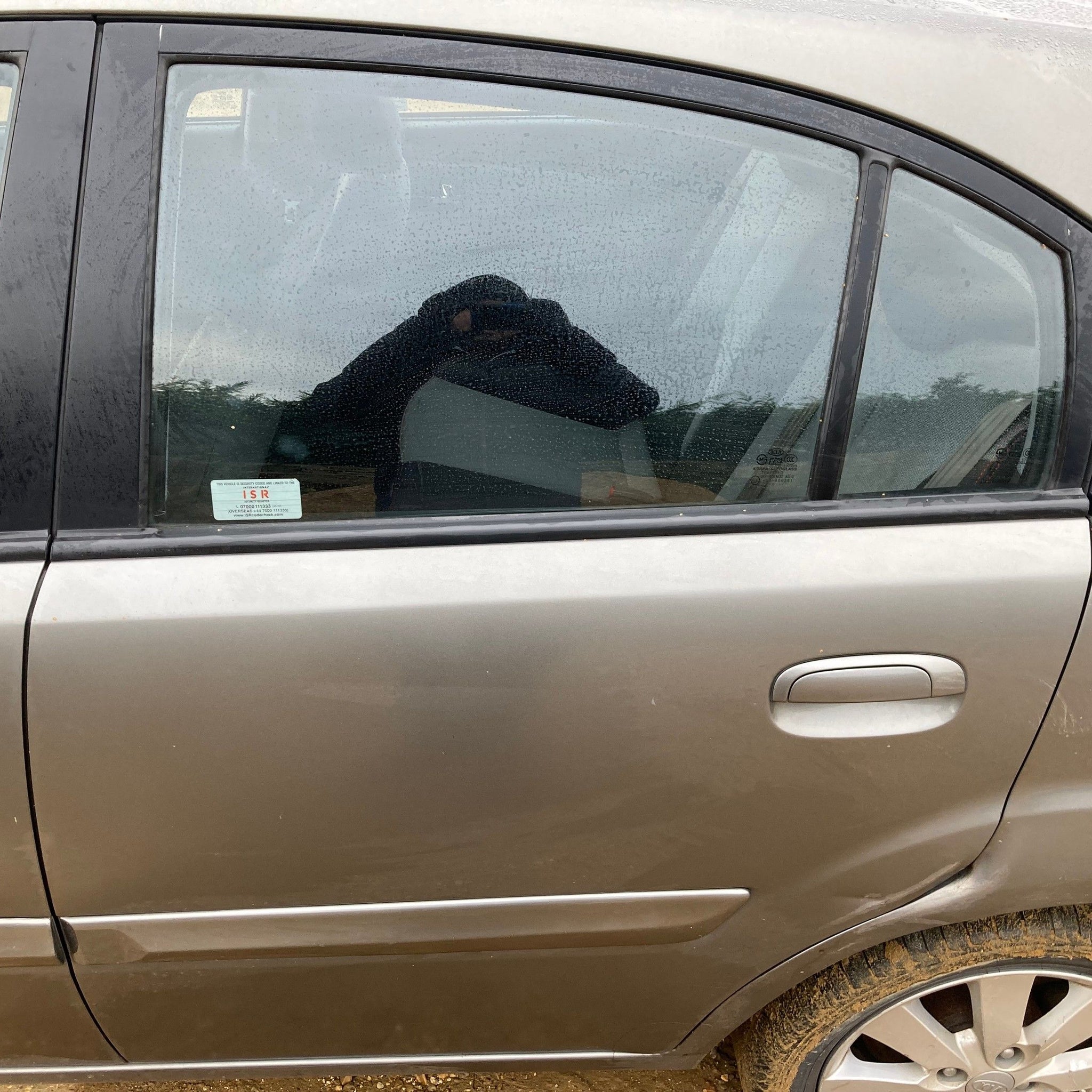 2011 Kia Rio complete rear door passenger side IM TITANIUM