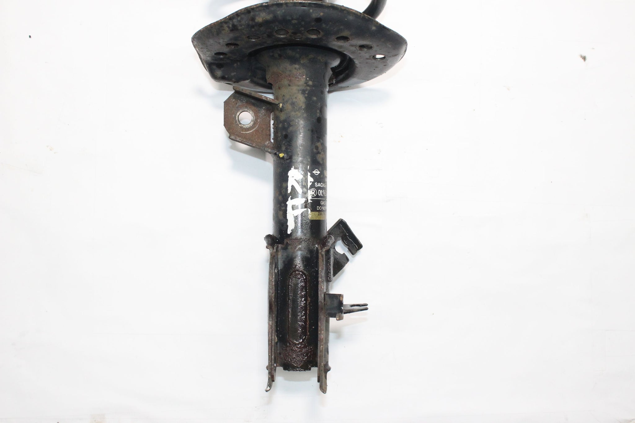 2012 NISSAN QASHQAI +2 1.5 Right side Front Suspension Leg