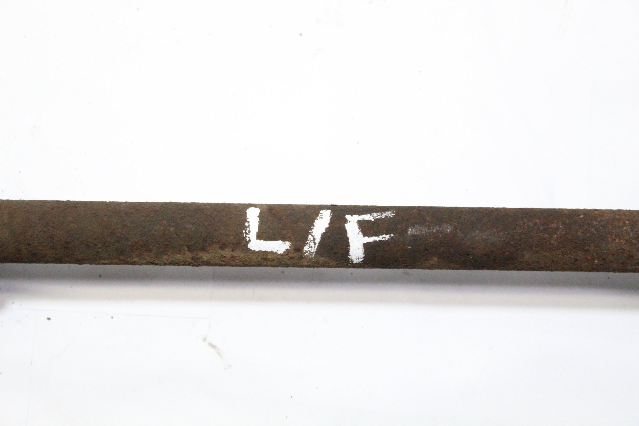 2011 PEUGEOT 107 1.0 Left side Front Driveshaft