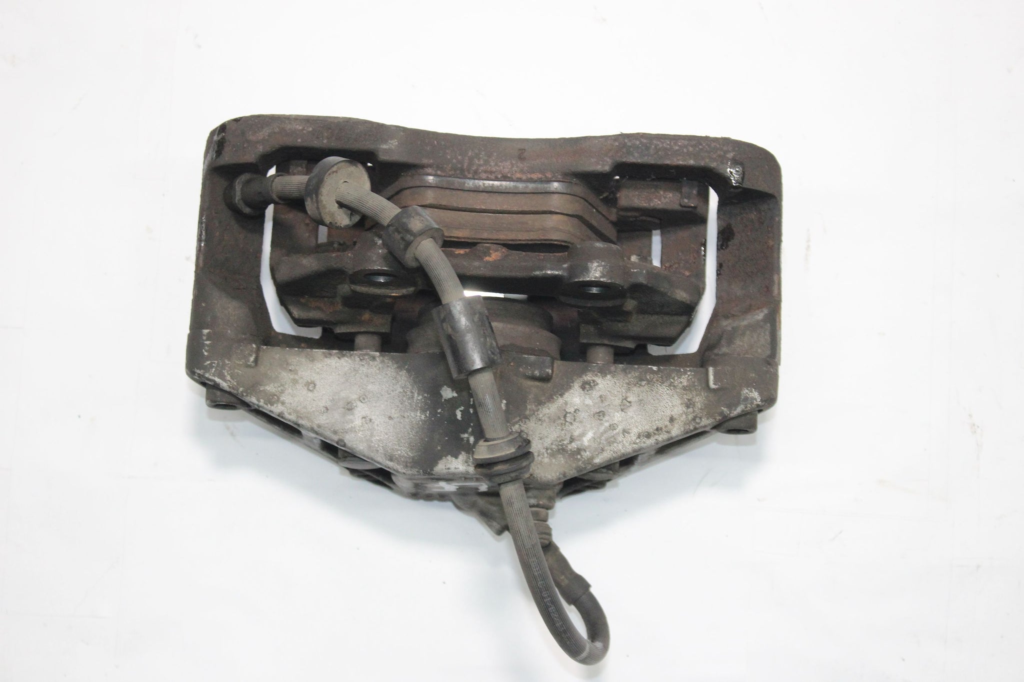 2013 VOLVO V40 2.0 LEFT SIDE FRONT BRAKE CALIPER