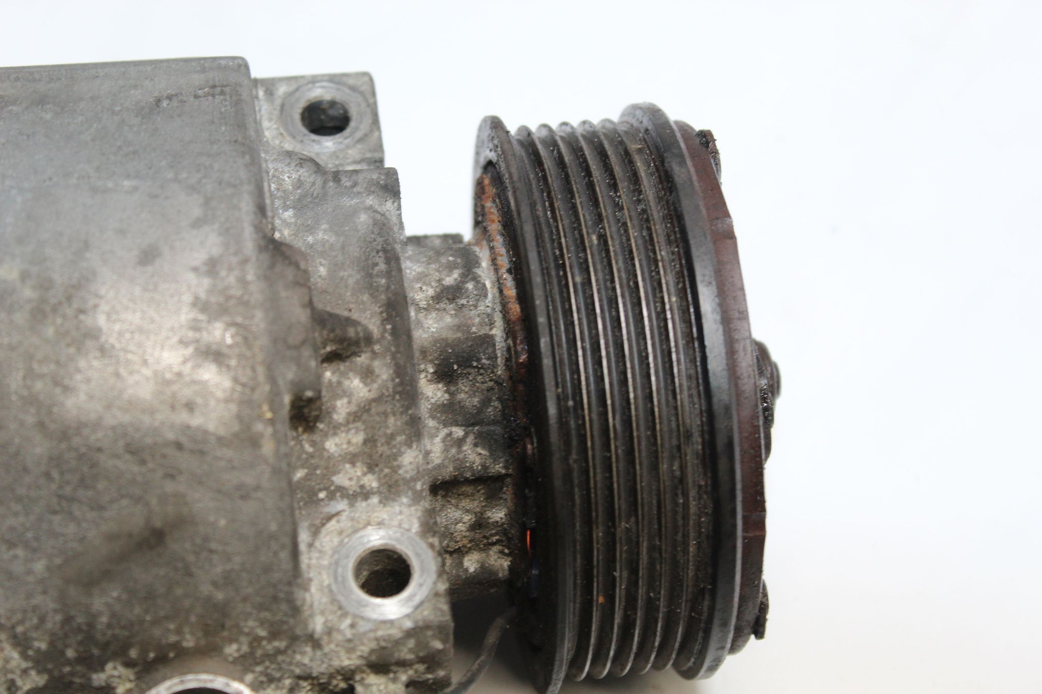 2012 MITSUBISHI OUTLANDER  2.2 Air Con Compressor