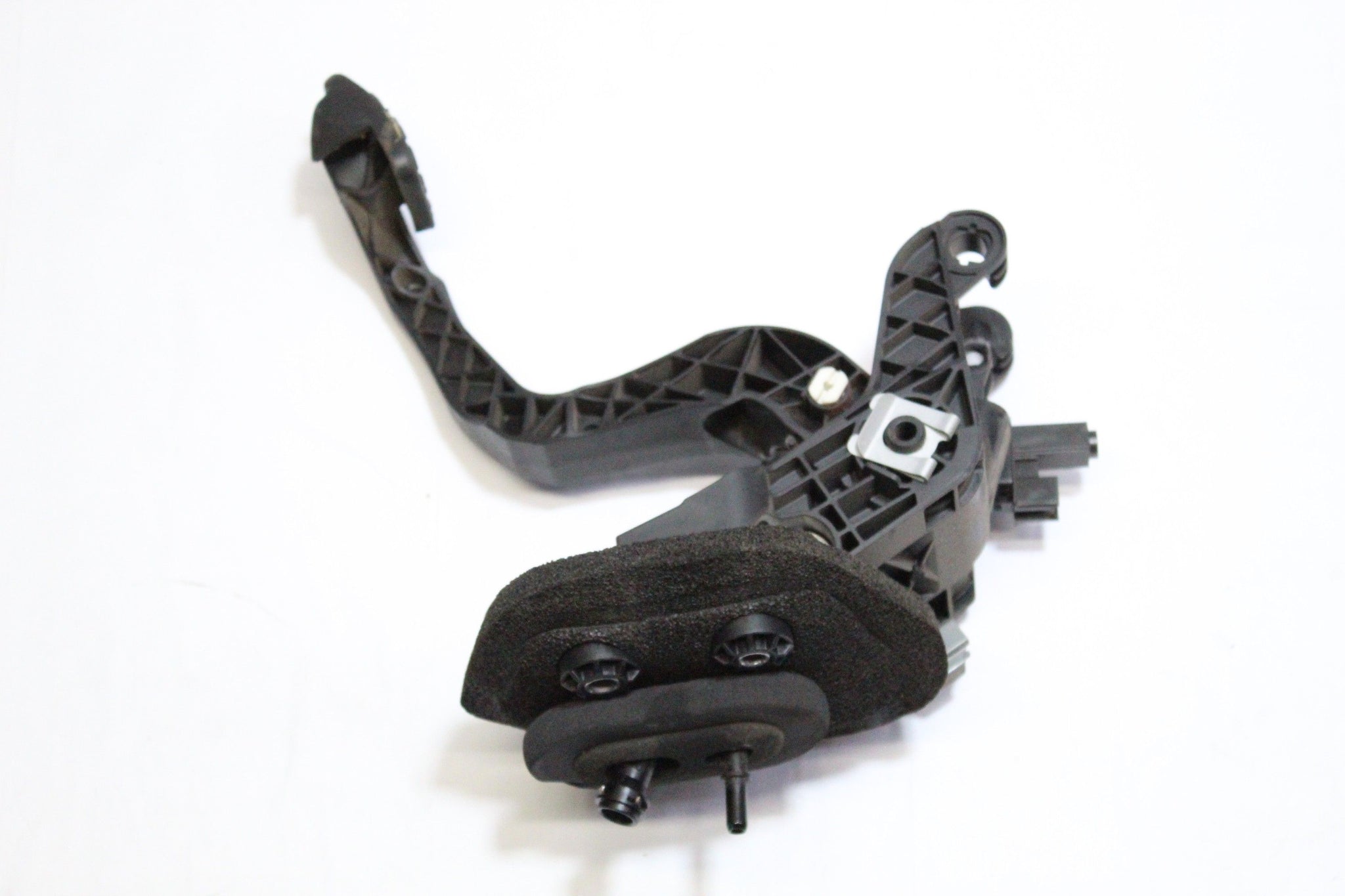 2013 FORD FIESTA 1.0 Clutch Pedal AY117B633HC