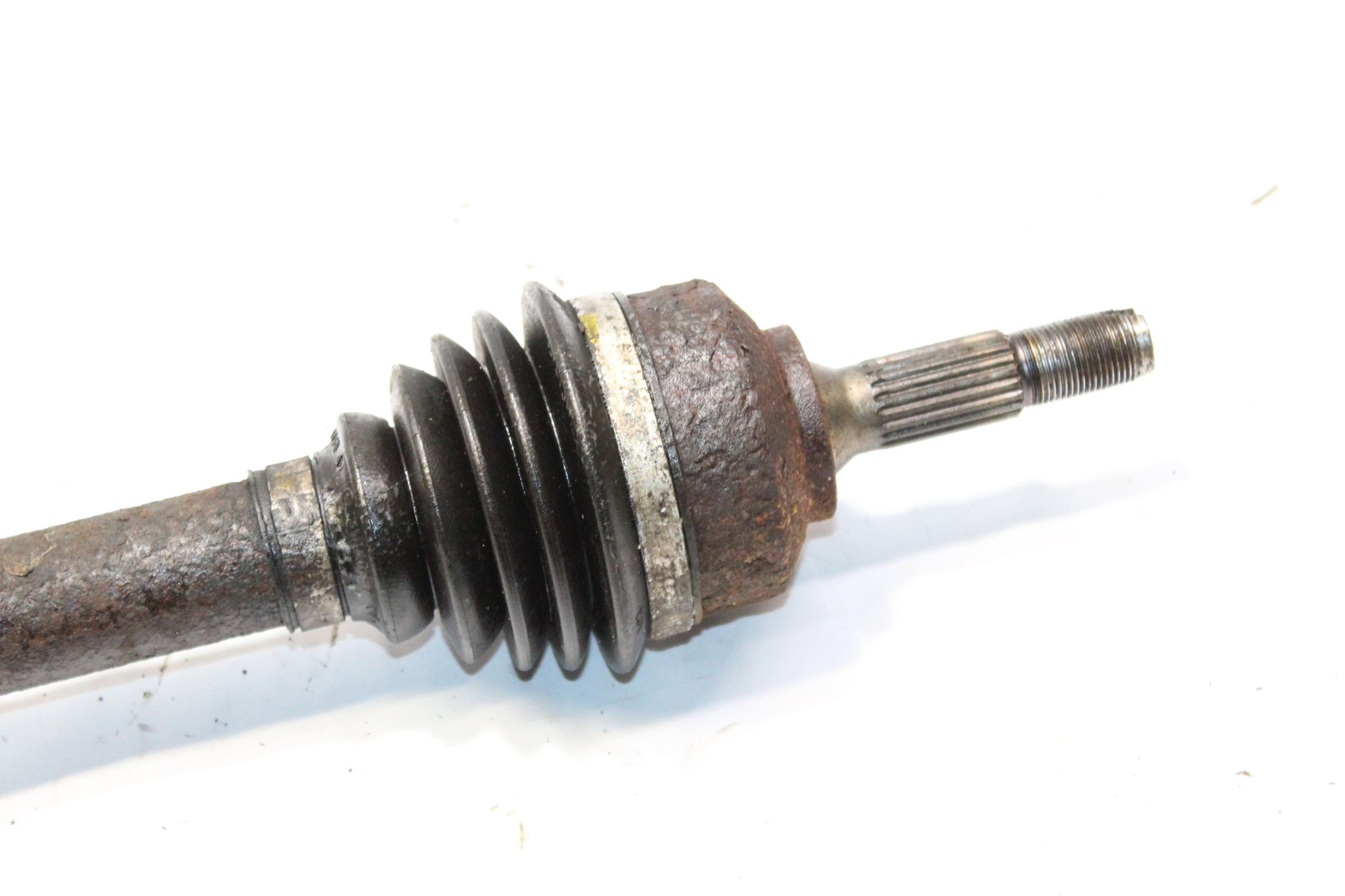 2013 PEUGEOT 208 1.2 Right side Front Driveshaft