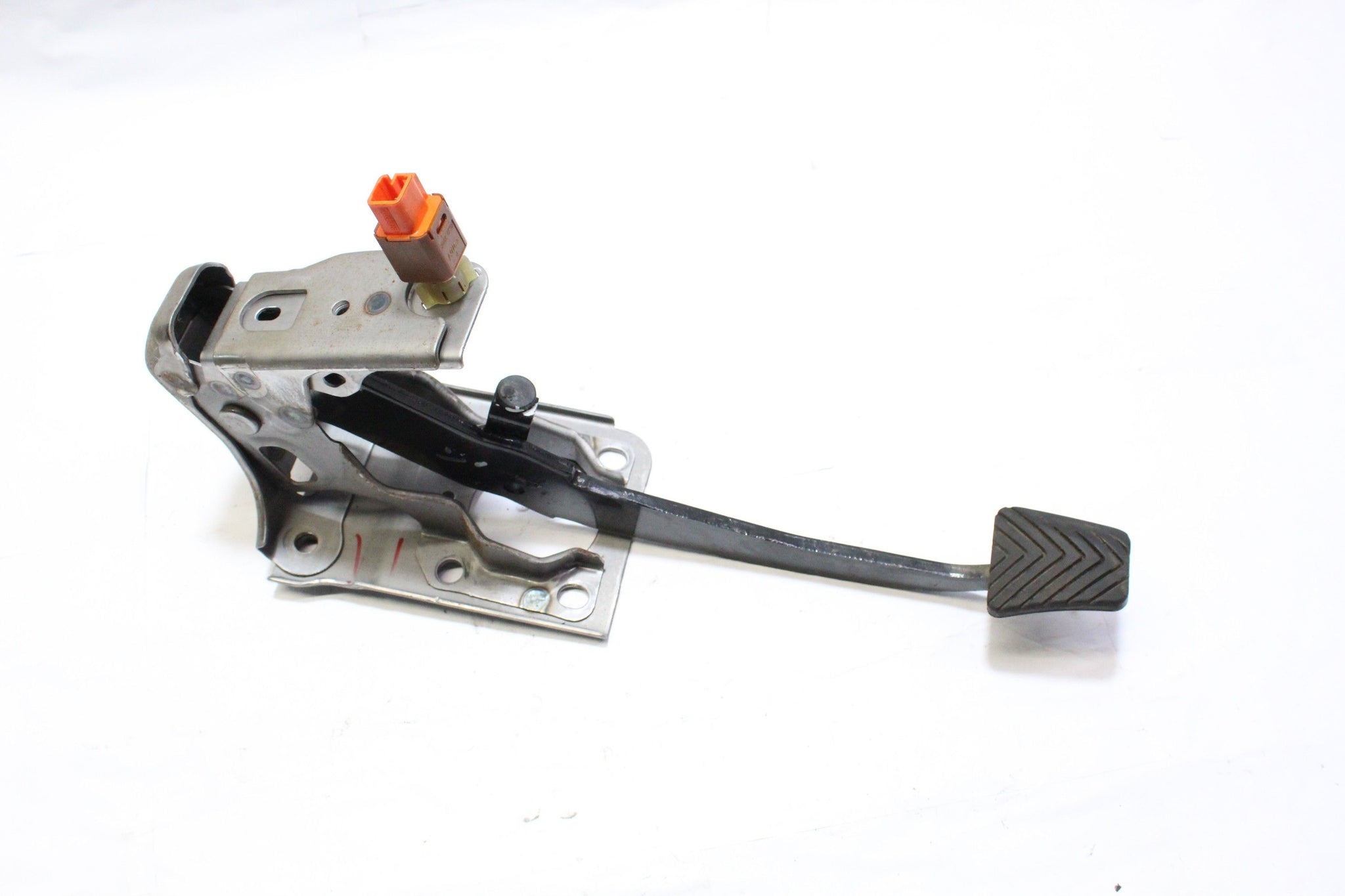 2015 MITSUBISHI ASX 1.6 Brake Pedal