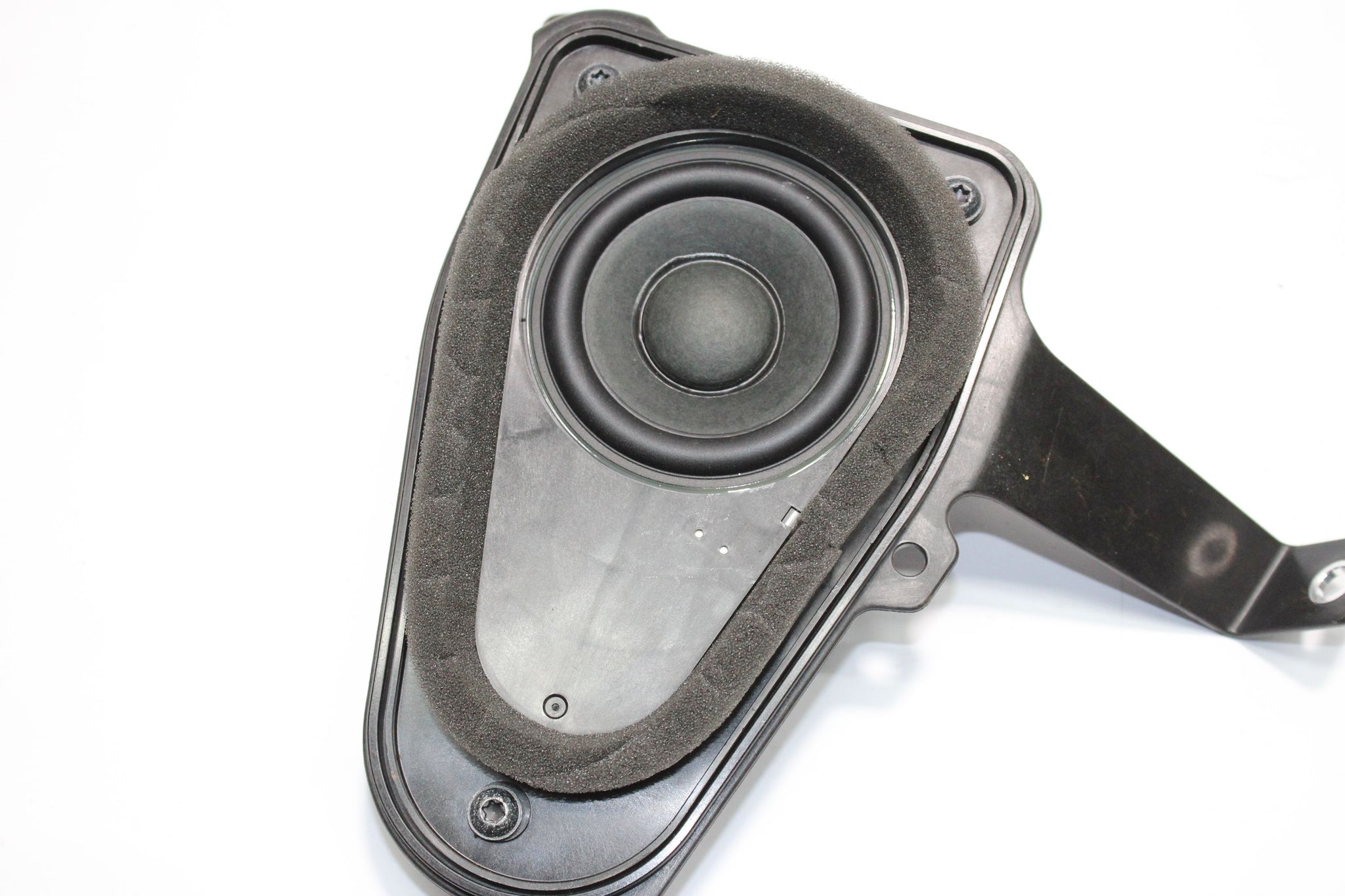 2015 VOLVO XC90 MK2 Left side Rear Speaker 31350456