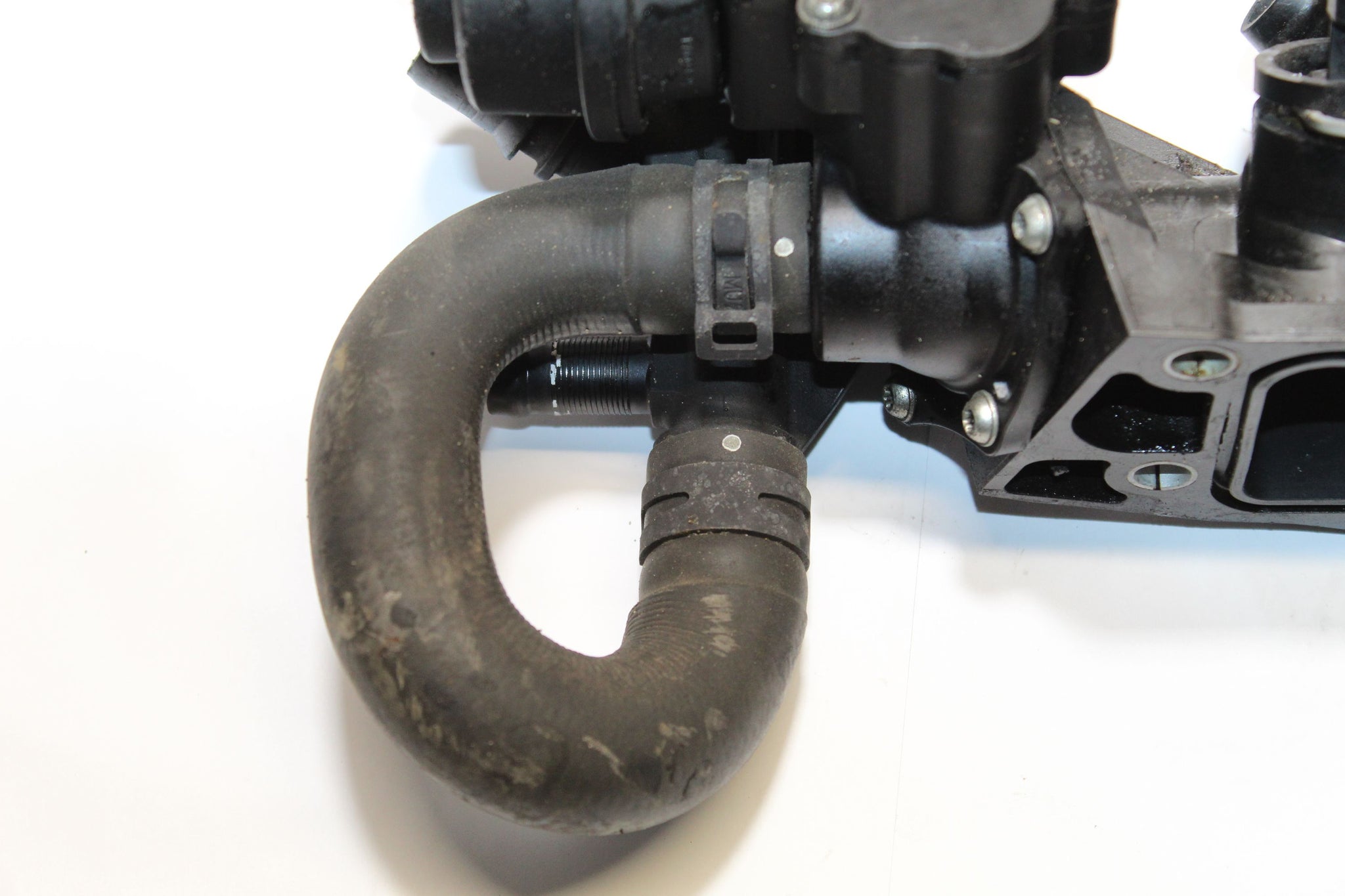 2014 NISSAN JUKE F15 1.2 Petrol Thermostat Housing