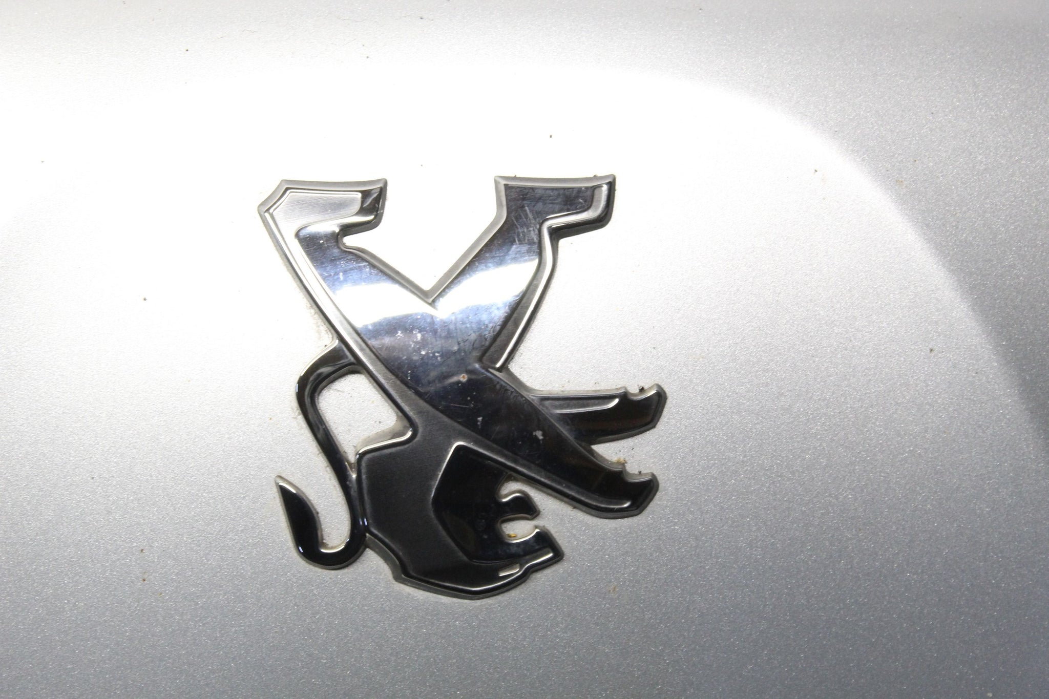 2013 PEUGEOT 208 BONNET