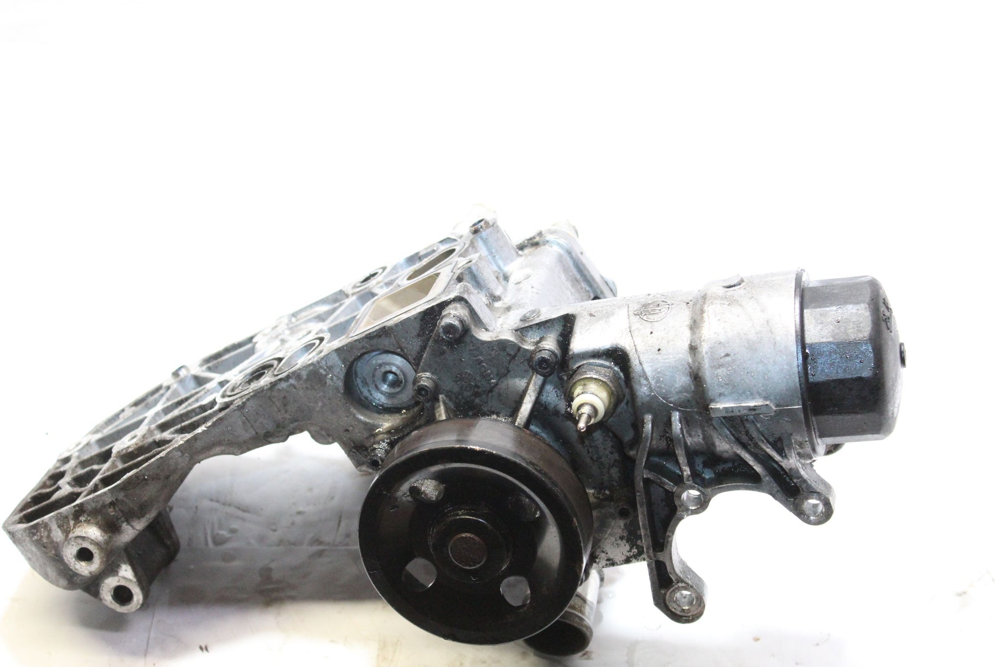 2018 SSANGYONG TURISMO 2.2 Oil Cooler and Water Pump A6711800265
