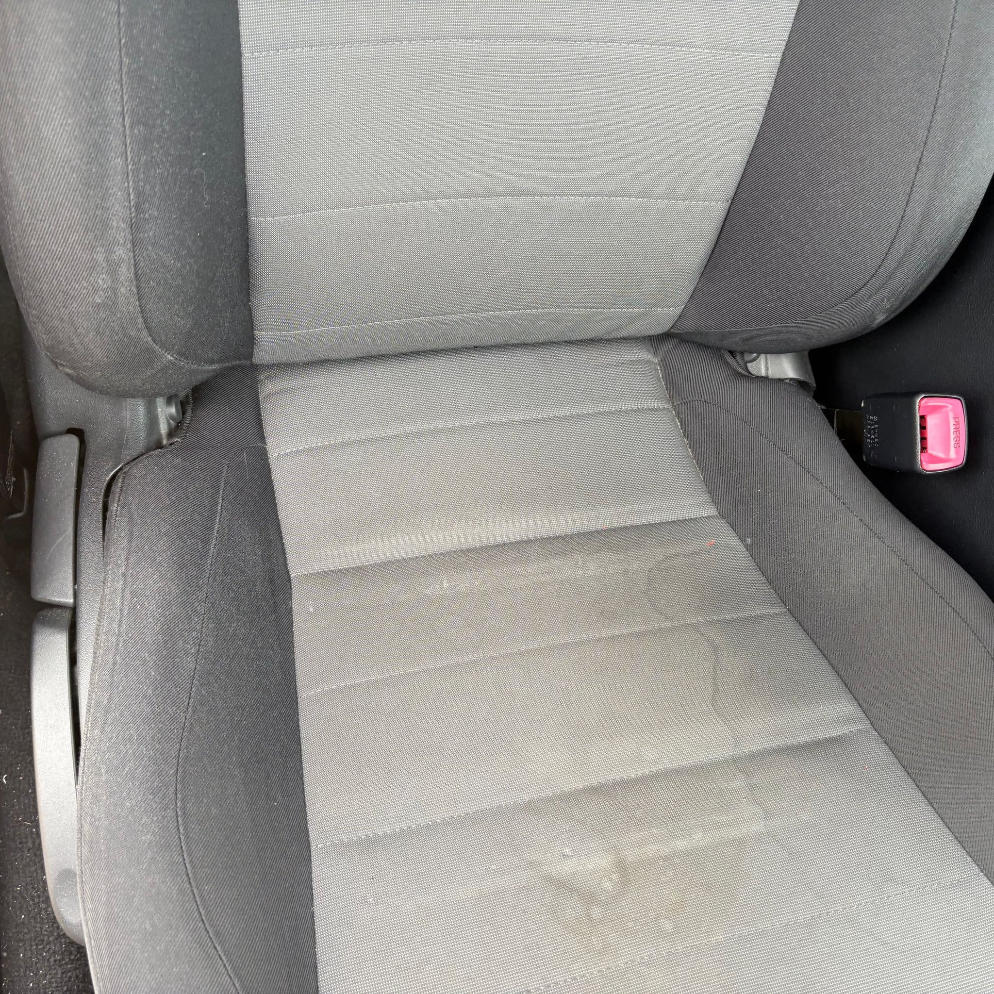 2016 TOYOTA AVENSIS DRIVER SIDE FRONT SEAT