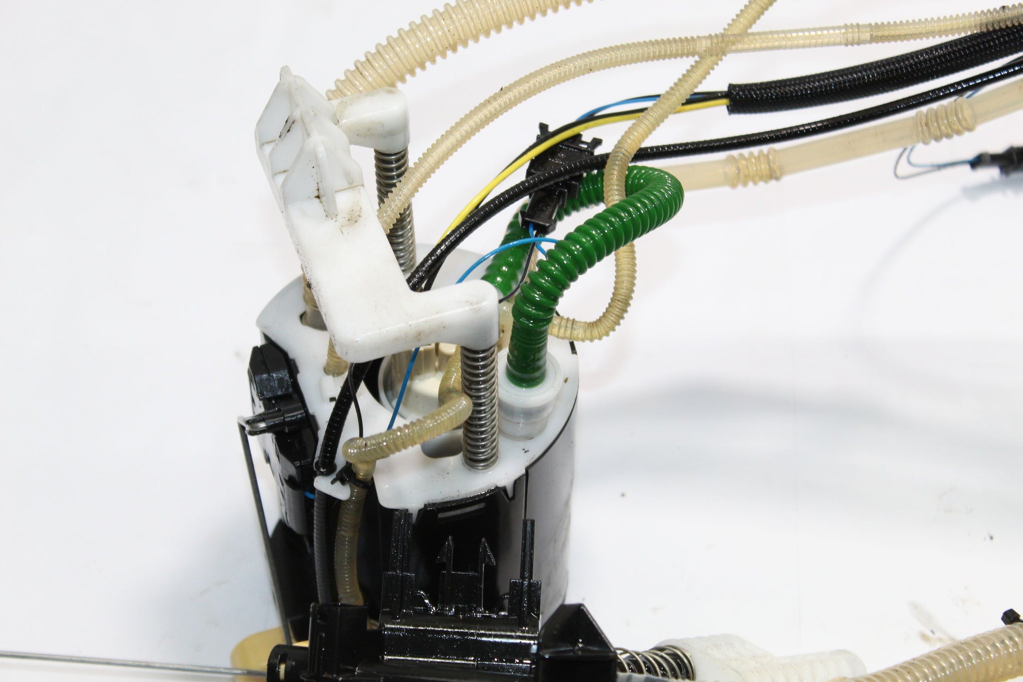 2011 RANGE ROVER VOGUE L322 4.4 Fuel Pump Sender unit WGC500081