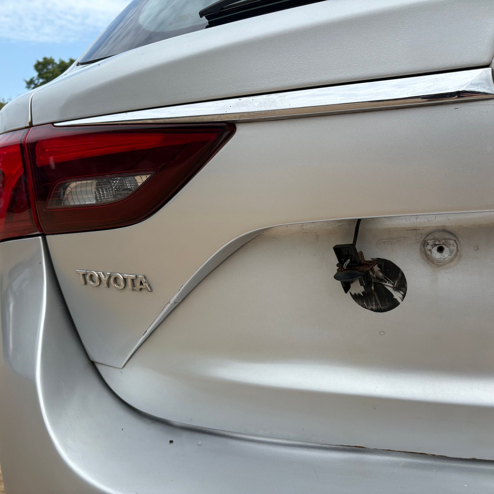 2016 TOYOTA AVENSIS ESTATE COMPLETE TAILGATE BOOT