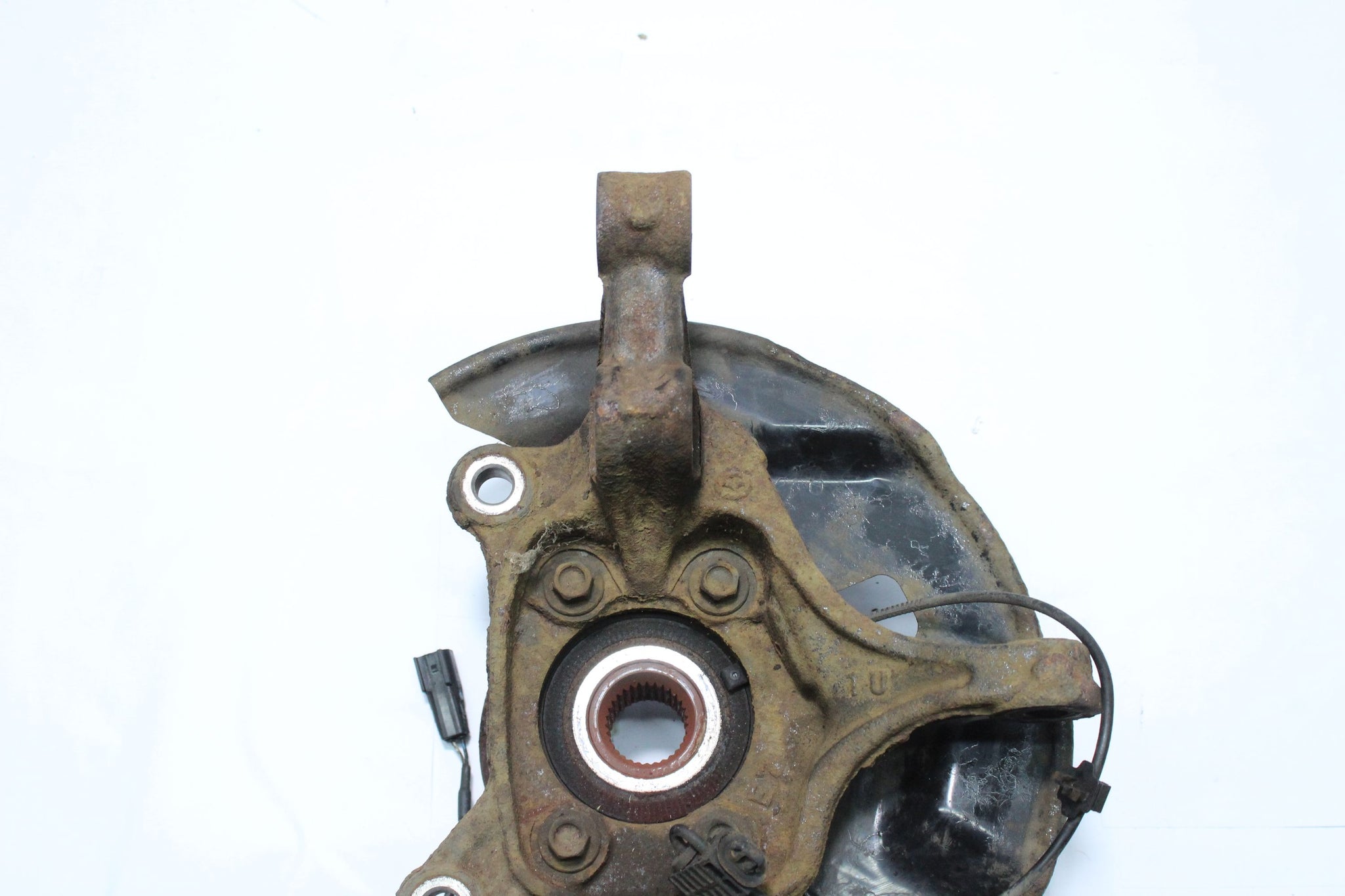 2015 MAZDA 6 2.2 Right side Front Wheel Hub
