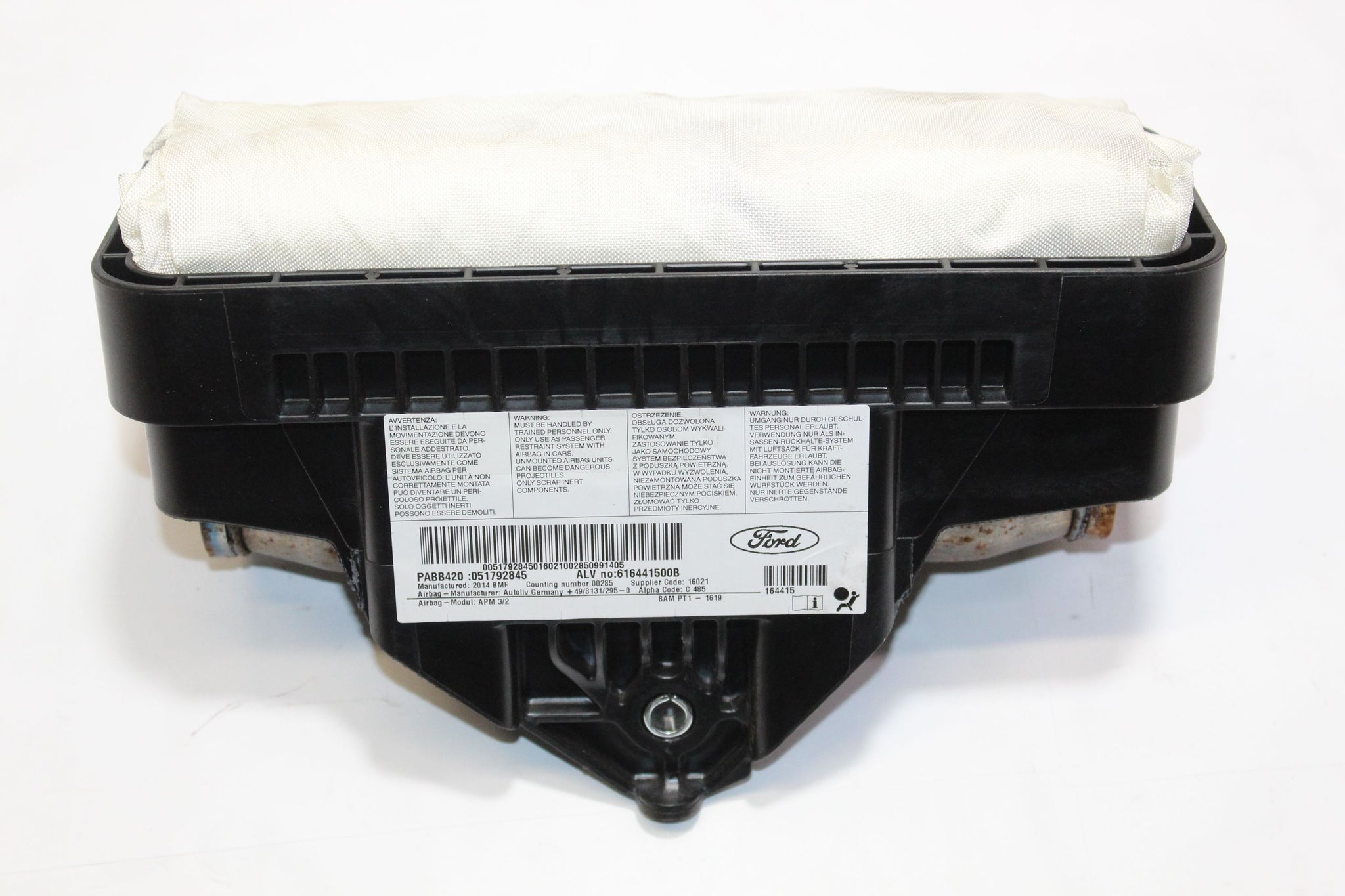 2014 FORD KA Passenger side Dashboard Airbag 051792845