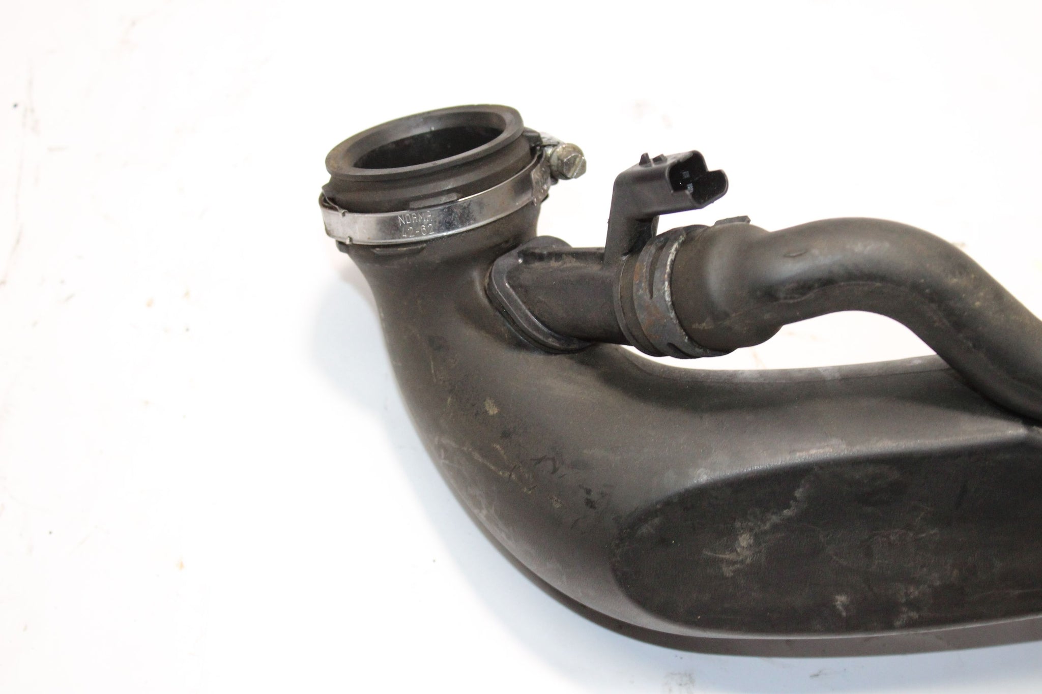 2014 PEUGEOT 5008 1.6 Air Intake Pipe 95646PS