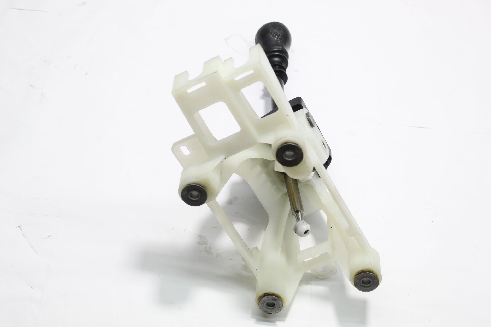 2014 MITSUBISHI OUTLANDER MK3 6 SPEED MANUAL Gear Lever