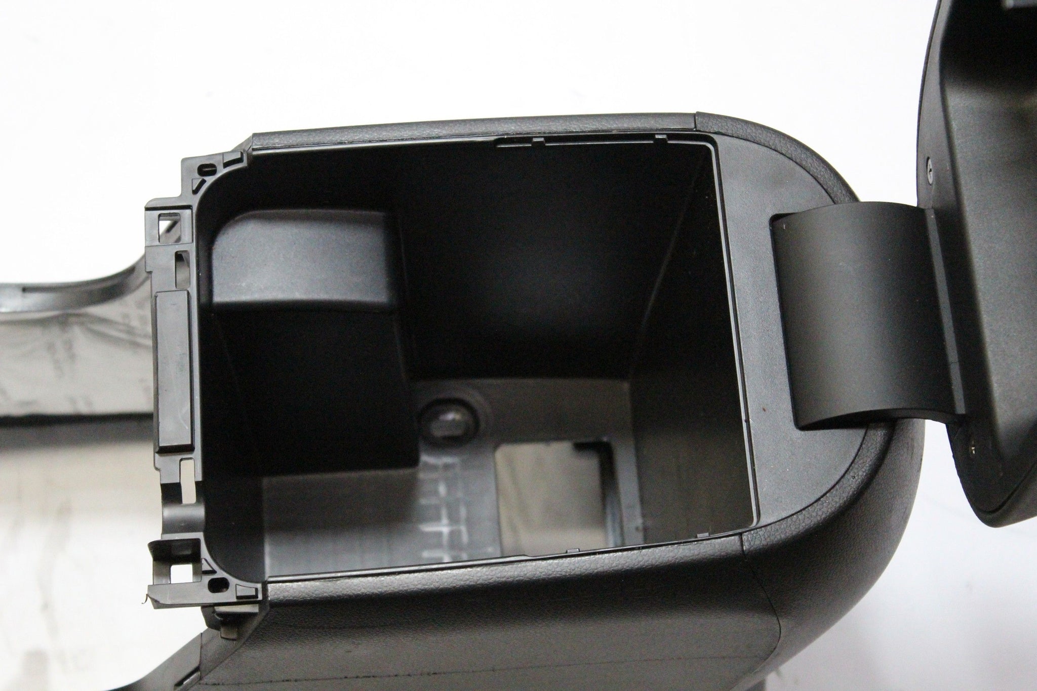 2014 KIA SPORTAGE Dashboard Centre Console with Armrest