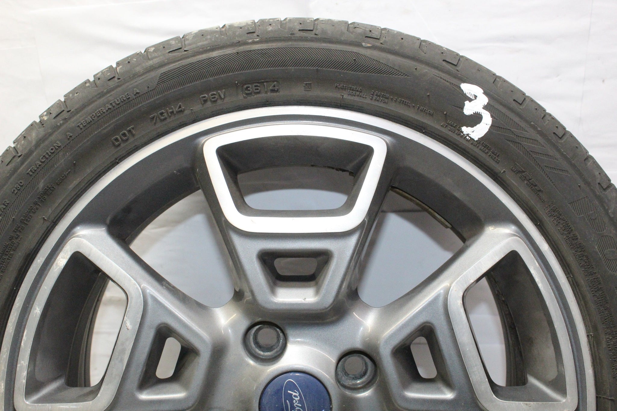 2015 FORD ECOSPORT Alloy Wheel with Tyre 205/50 R17 3.8MM