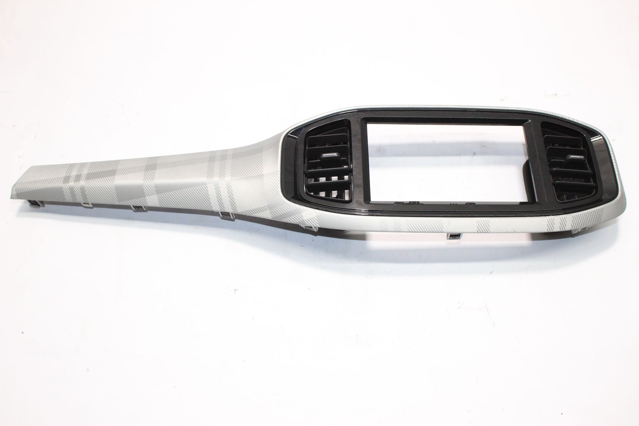 2019 MG MG3 Dashboard Centre Air Vent Trim Panel 10356010