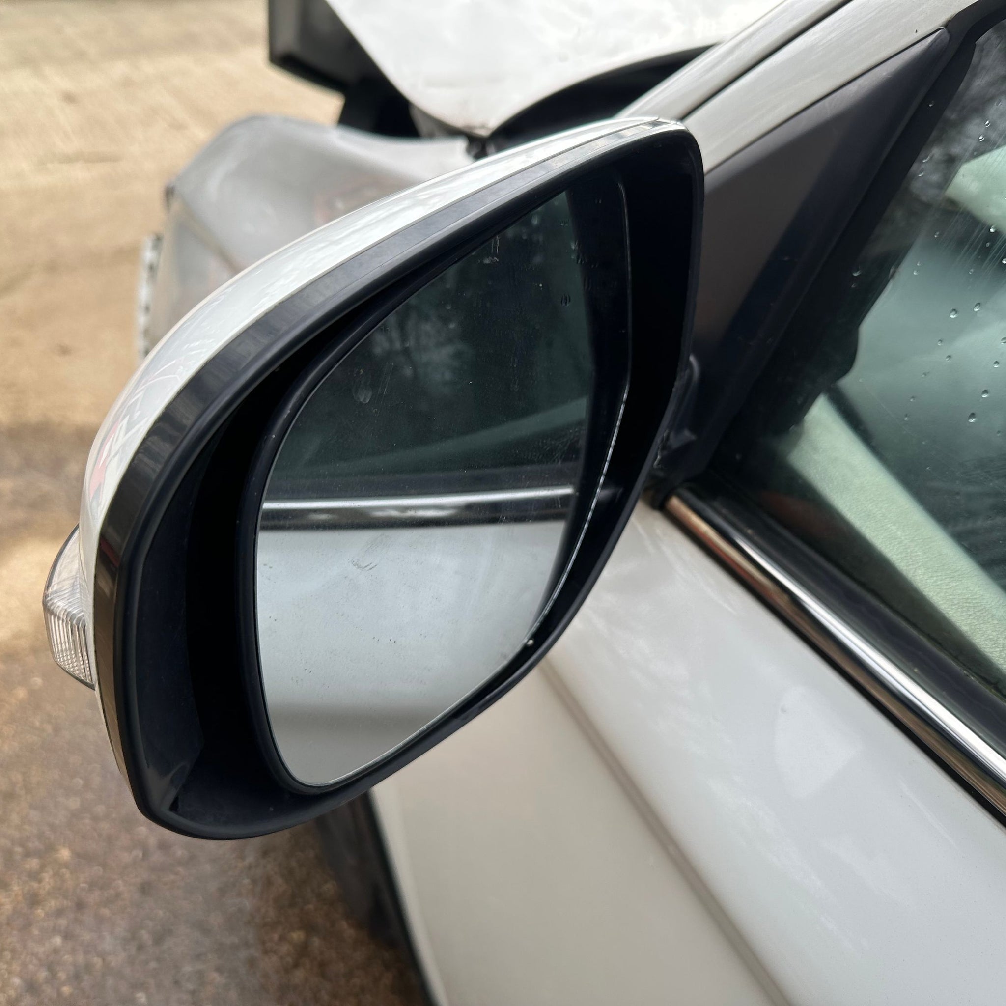 2014 MITSUBISHI OUTLANDER MK3 LEFT SIDE WING MIRROR (POWER FOLD)