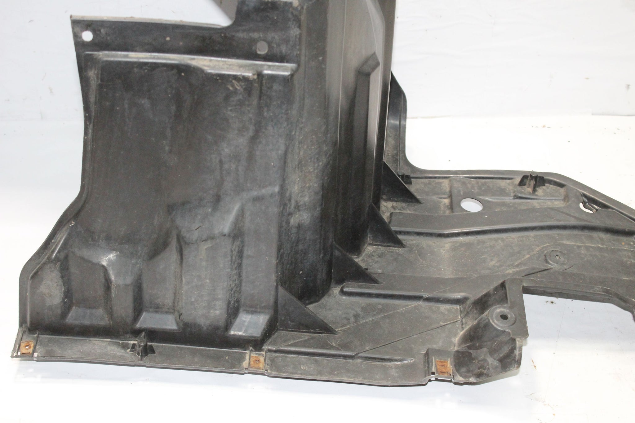 2013 SUZUKI SX4 S-CROSS Left side Front Splash Guard