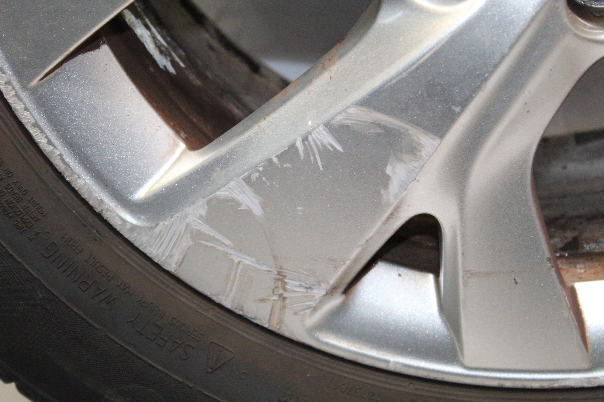 2015 CITROEN C4 Alloy Wheel with Tyre 205/60 R16 3.8MM