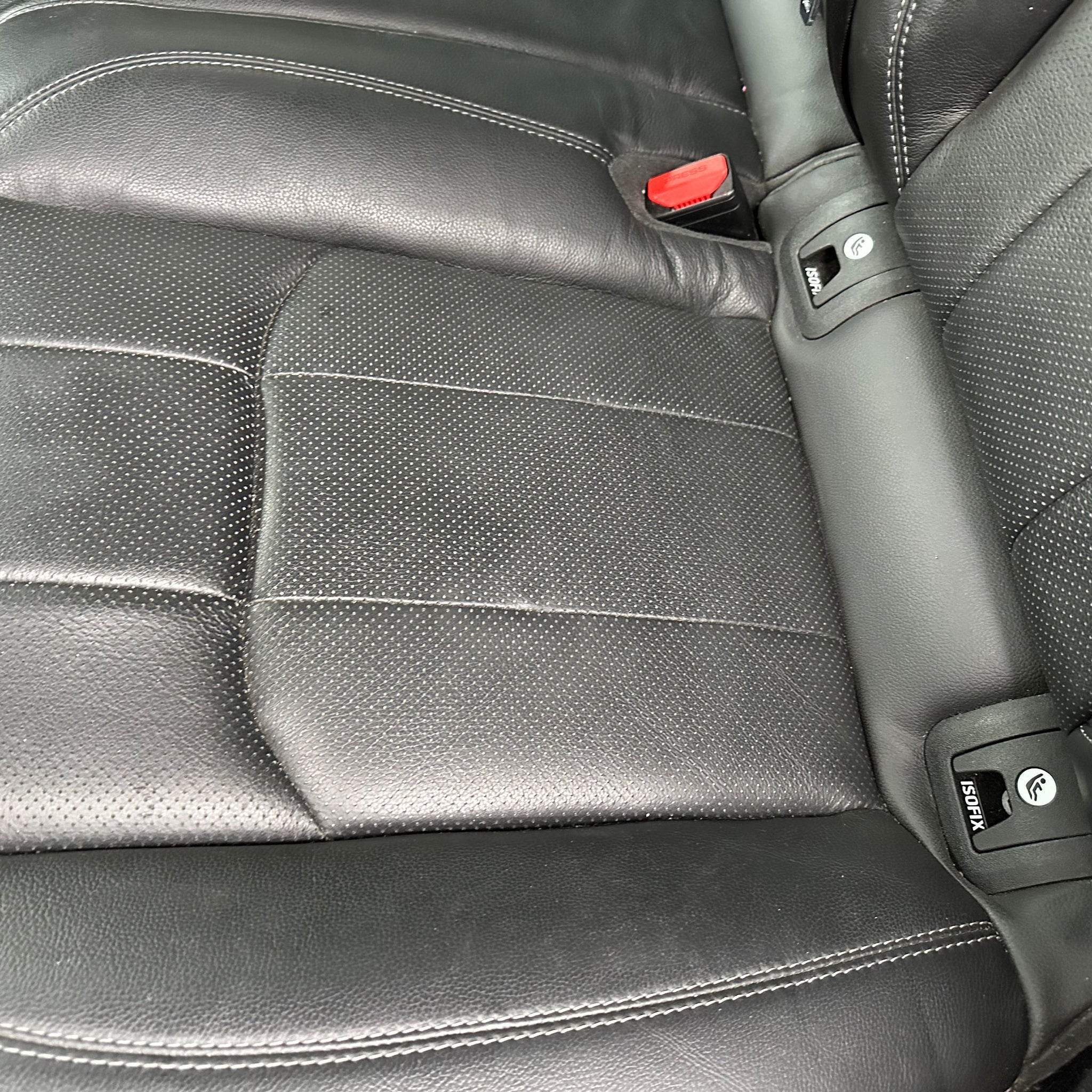 2016 RANGE ROVER EVOQUE REAR SEATS