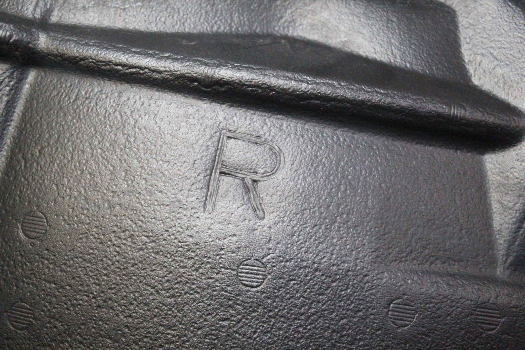 2007 LEXUS GS300 Right side Front Splash Guard 5389530170