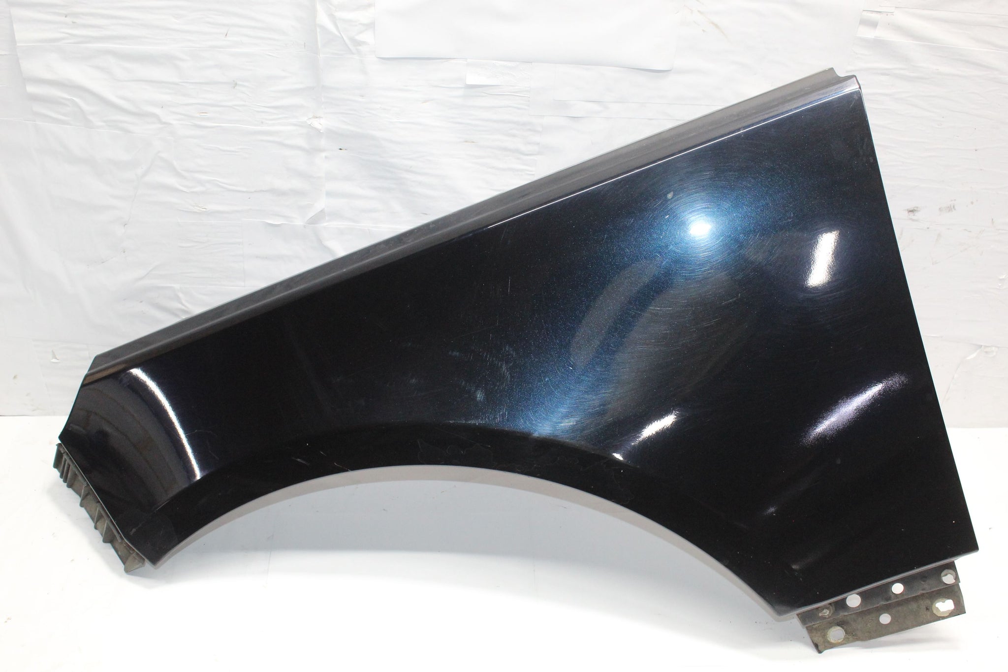 2013 RANGE ROVER VOGUE L405 Left side Wing MARIANA BLACK