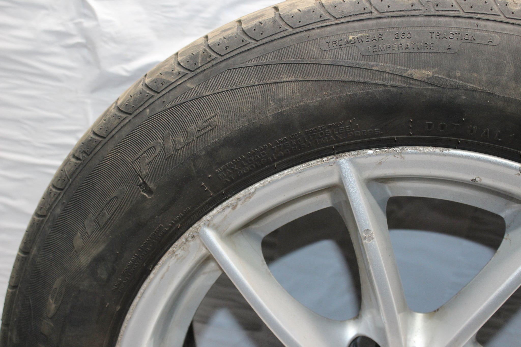 2012 BMW X3 F25 Alloy Wheel with Tyre 225 / 60 R17 5.5MM