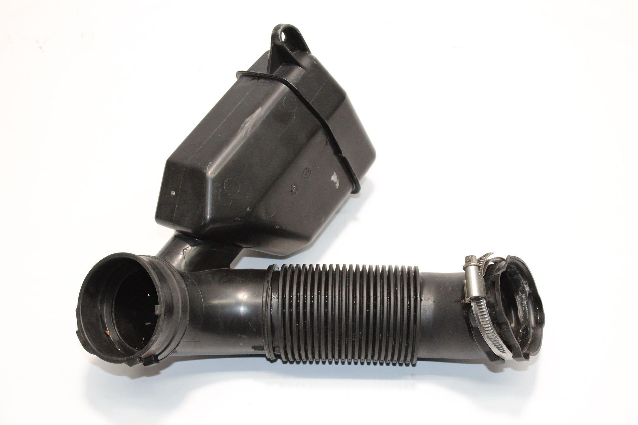 2019 VAUXHALL CORSA E 1.4 Air Duct Pipe 464918663