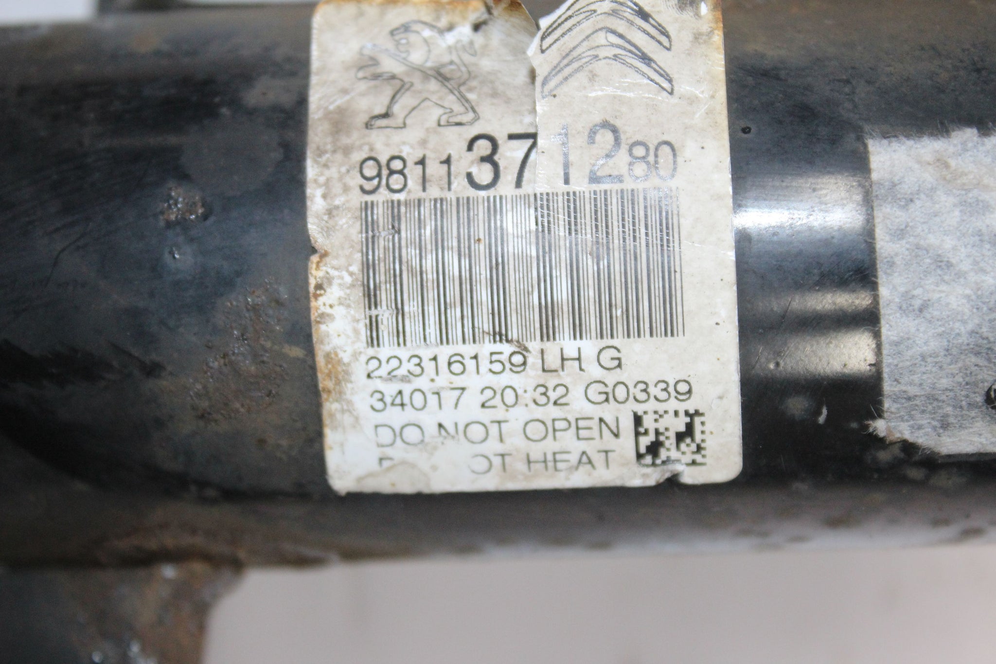 2018 CITROEN C3 MK3 1.2 Left side Front Suspension Leg 9811371280