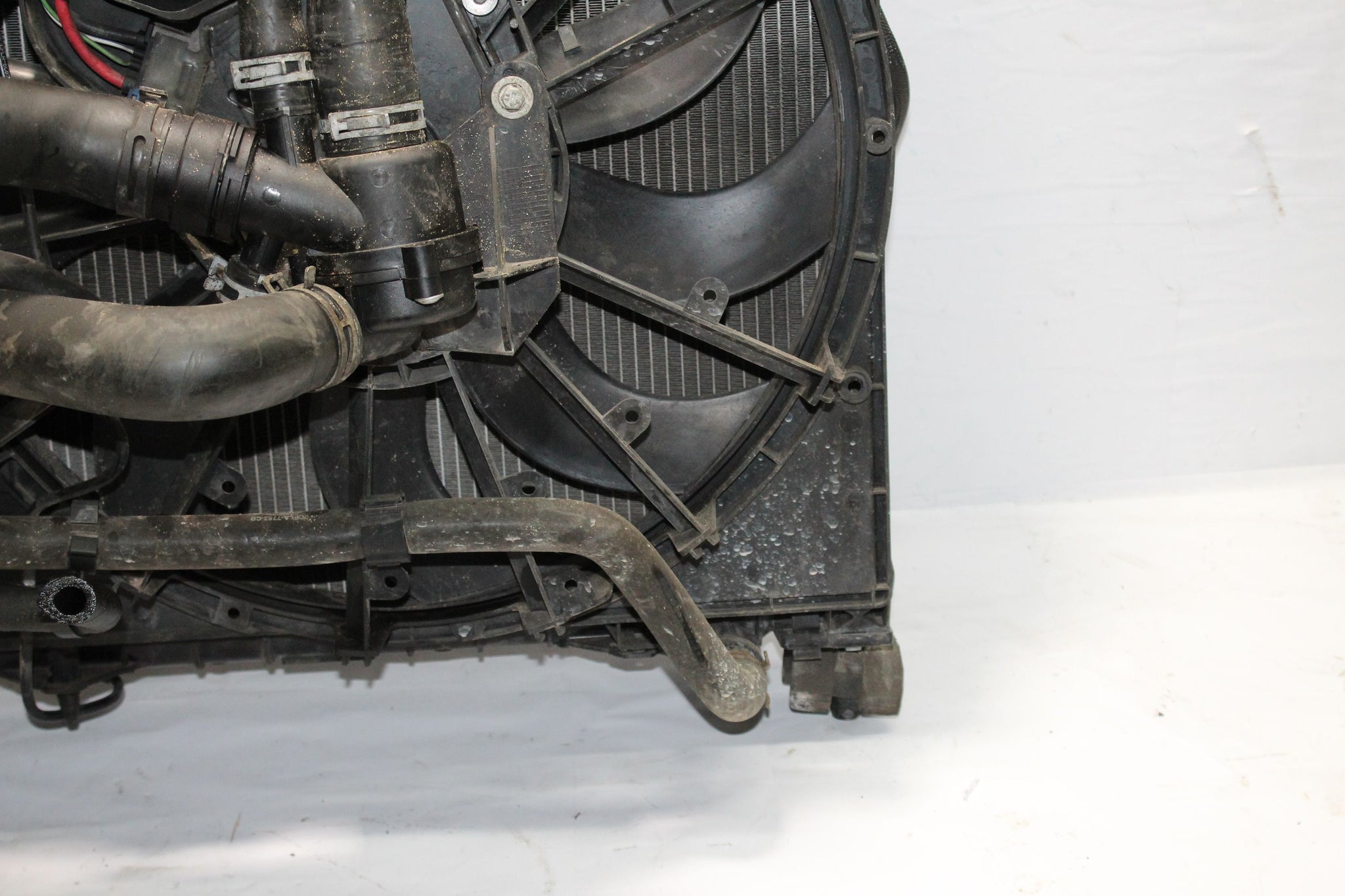 2013 RANGE ROVER SPORT L494 3.0 Radiator RAD Pack CPLA-8D010-AA