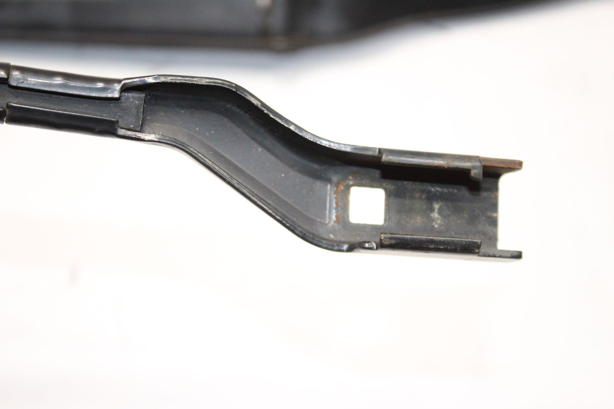 2016 MASERATI GHIBLI Wiper Arm Pair 670001643 670007622