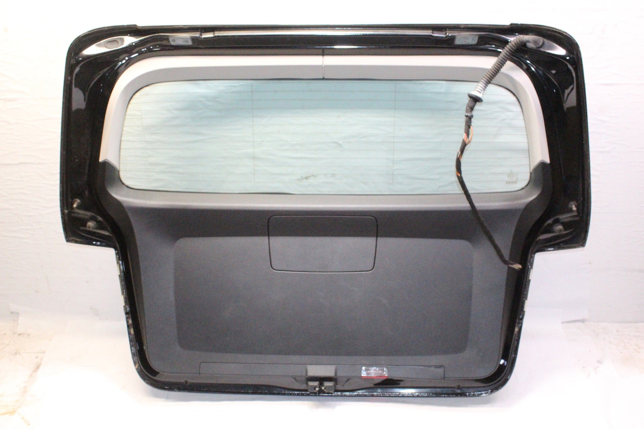 2010 MERCEDES W245 B180 Complete Tailgate BLACK