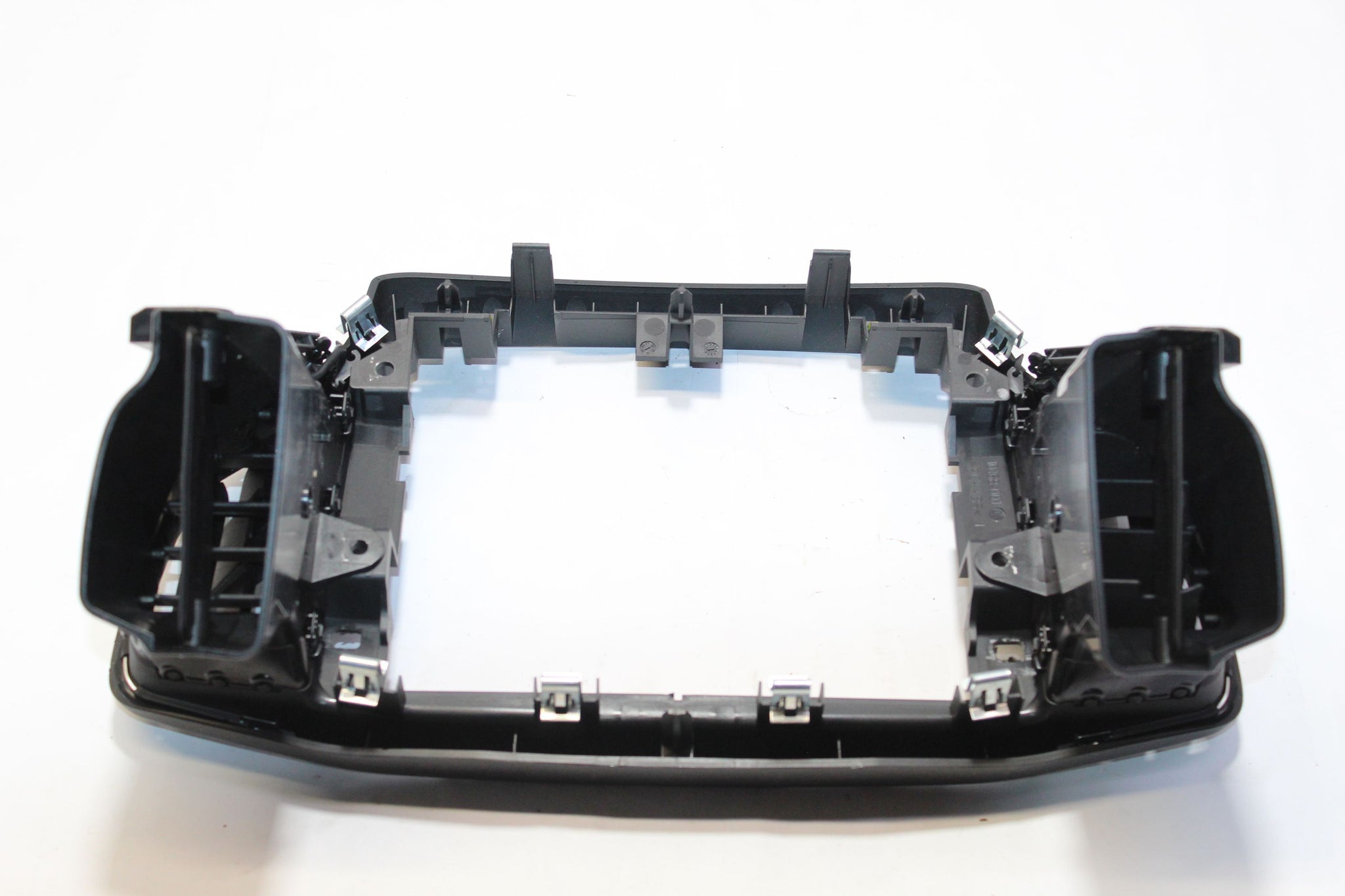 2017 MASERATI GHIBLI Screen Trim and Air Vent 670066392