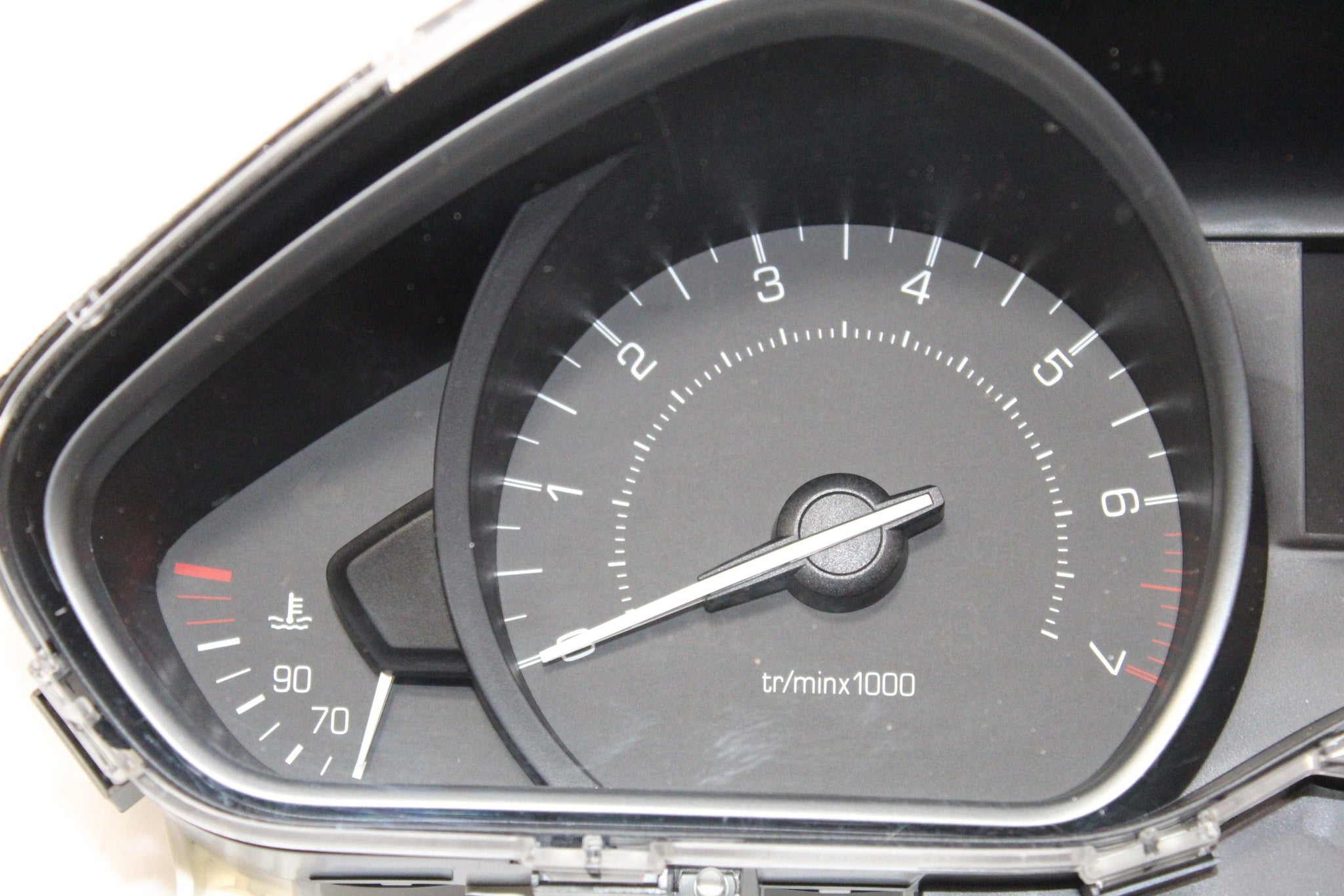 2018 PEUGEOT 208 1.2 Petrol Speedo Instrument Cluster 9825986780