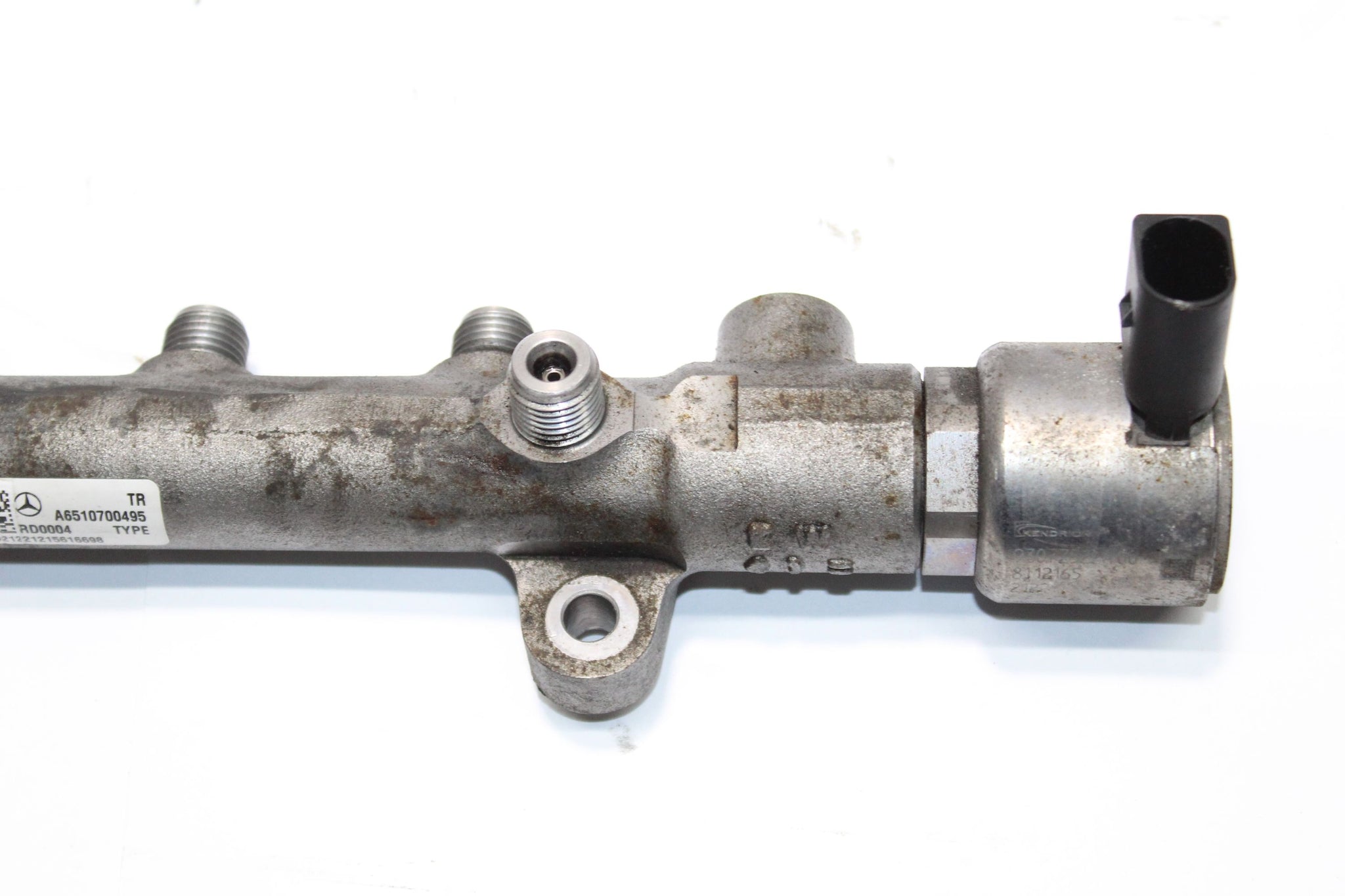 2012 MERCEDES B CLASS W246 1.8 Fuel Injector Rail A6510700495