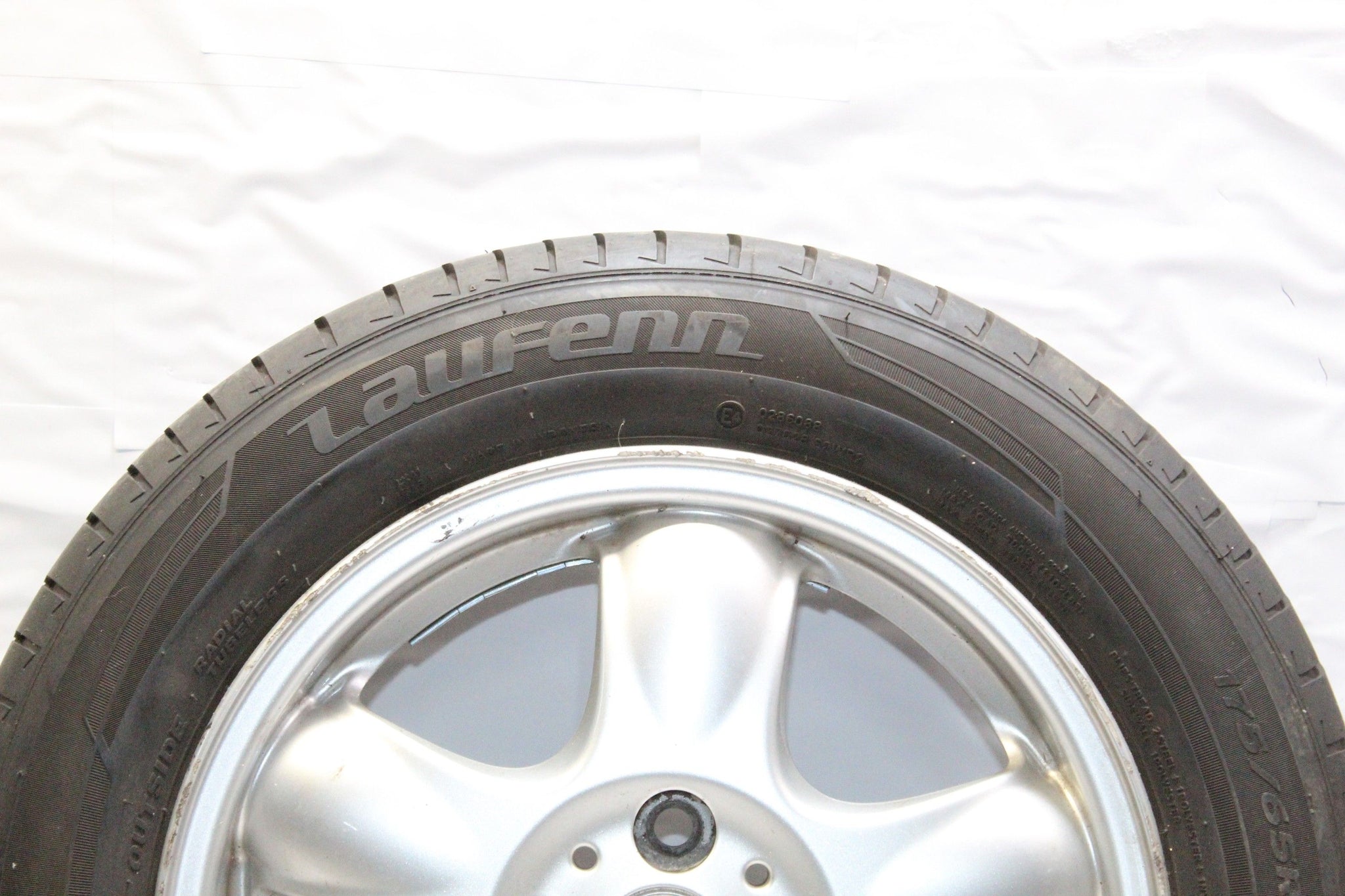 MINI COOPER R55 R56 R57 ALLOY WHEEL WITH TYRE 175 / 65 R15 6.6MM