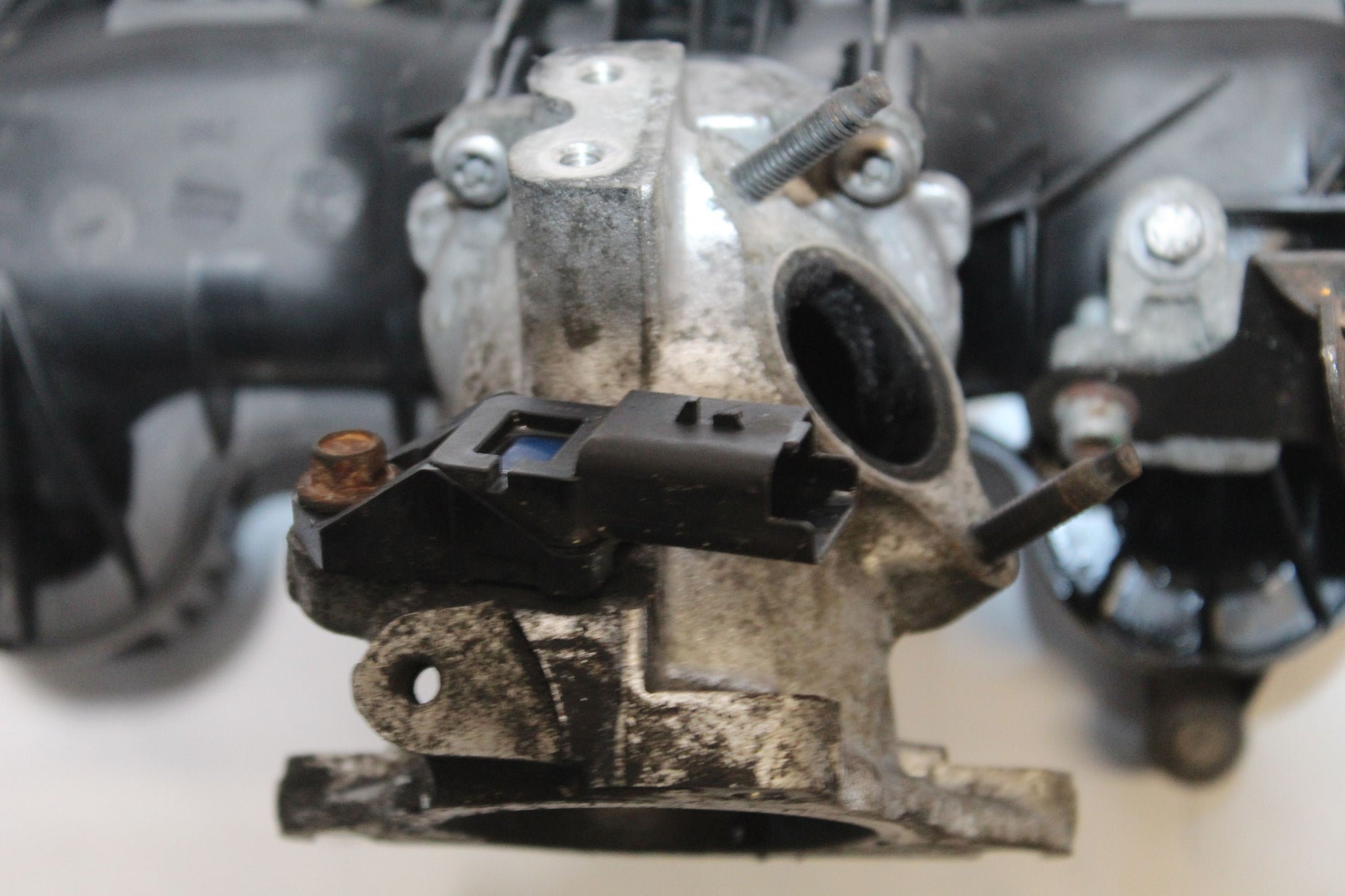 2013 RANGE ROVER EVOQUE 2.2 INTAKE MANIFOLD 9659449480