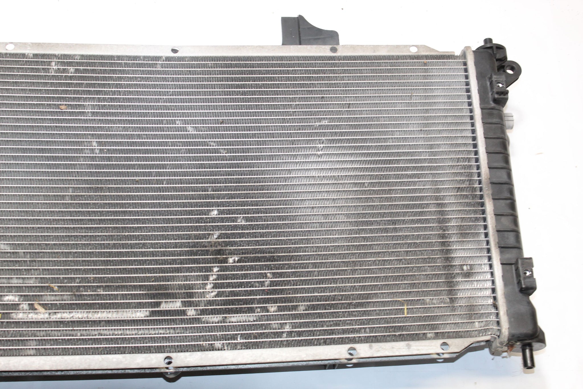 2015 SSANGYONG KORANDO 2.0 Radiator RAD with Dual Cooling Fan 21010-34111
