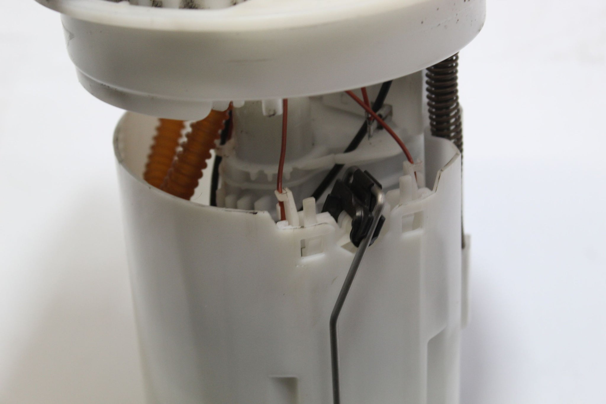 2015 FORD FIESTA 1.0 FUEL PUMP SENDER UNIT C1B1-9H307-AE