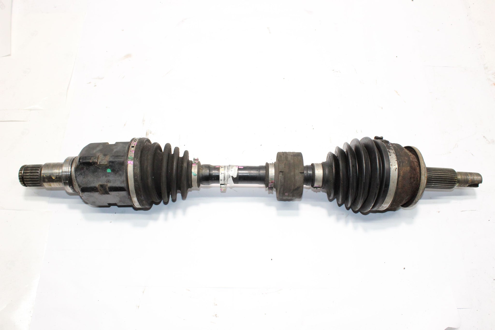 2014 TOYORA VERSO 1.6 LEFT SIDE FRONT DRIVESHAFT