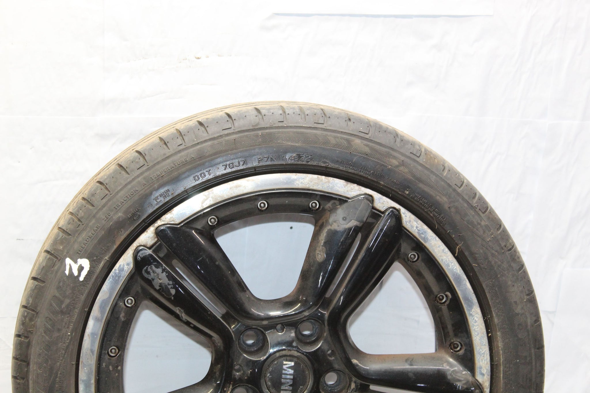 2014 MINI PACEMAN R61 Alloy Wheel with Tyre 225 / 45 R18 6.3MM