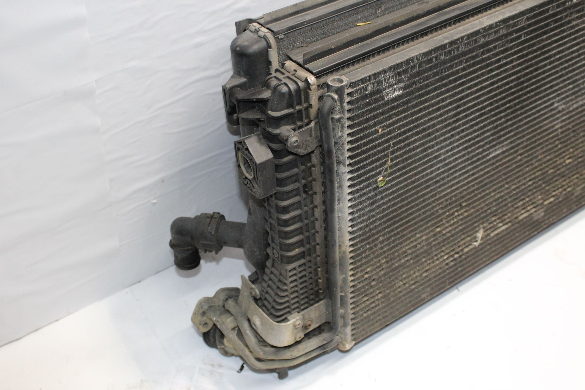 2013 SKODA YETI 2.0 Diesel Radiator RAD Pack 1K0820411 1K0121251